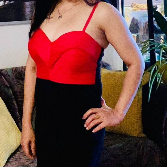 Dress - Picture 4 of 5